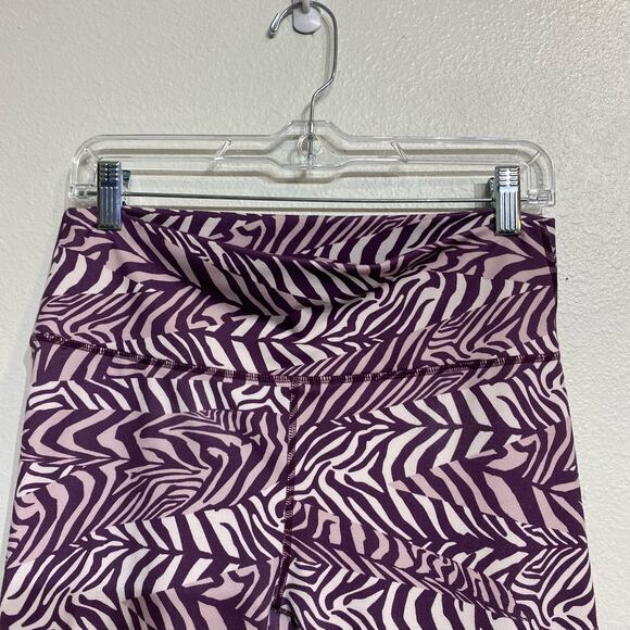 Fabletics Purple Plains Define PowerHold High-Waisted 7/8 Leggings Sz L - Picture 3 of 11